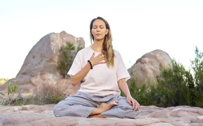 Meditation for Beginners: How to Start With Five Minutes a Day